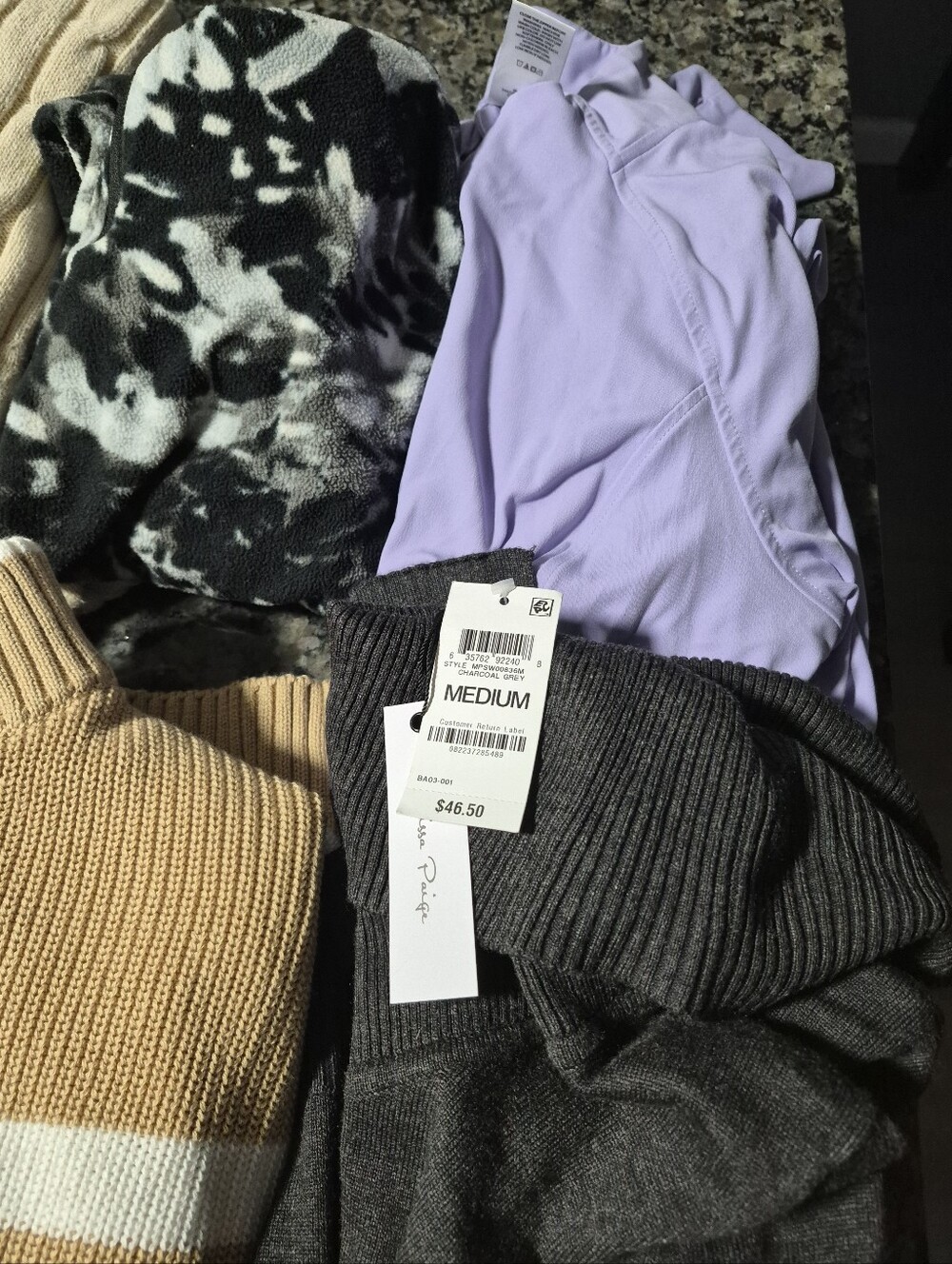 Lot Of Womens Medium Sweaters.Like New Some With Tags.